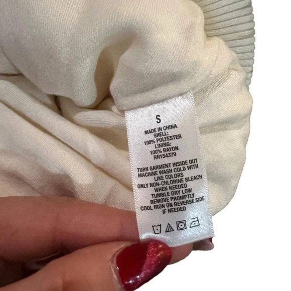 Aeropostale‎ Women's White Faux Fur Yeti Full Zip Winter Jacket Size Small - Picture 7 of 10